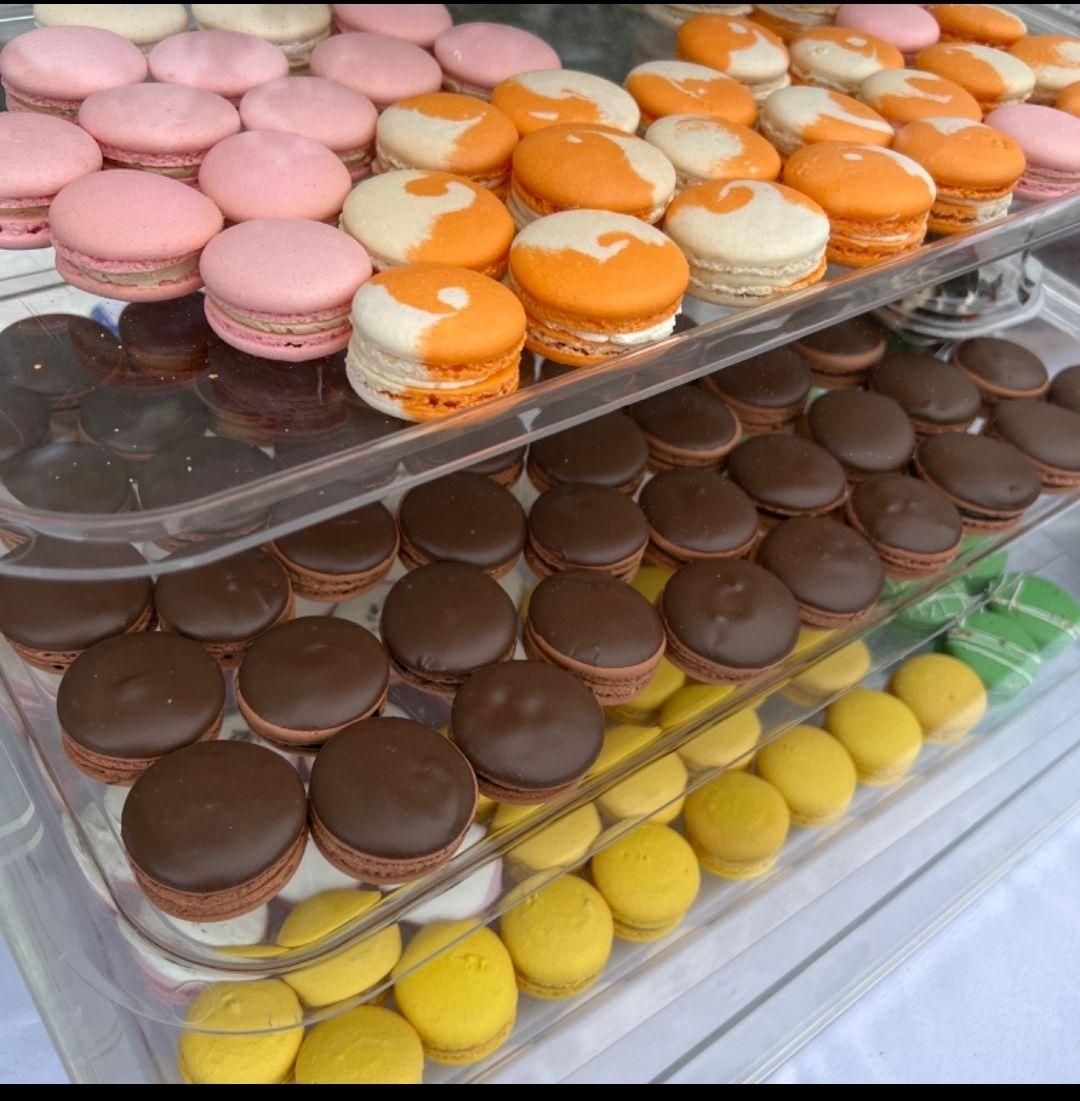 Artisan Macarons