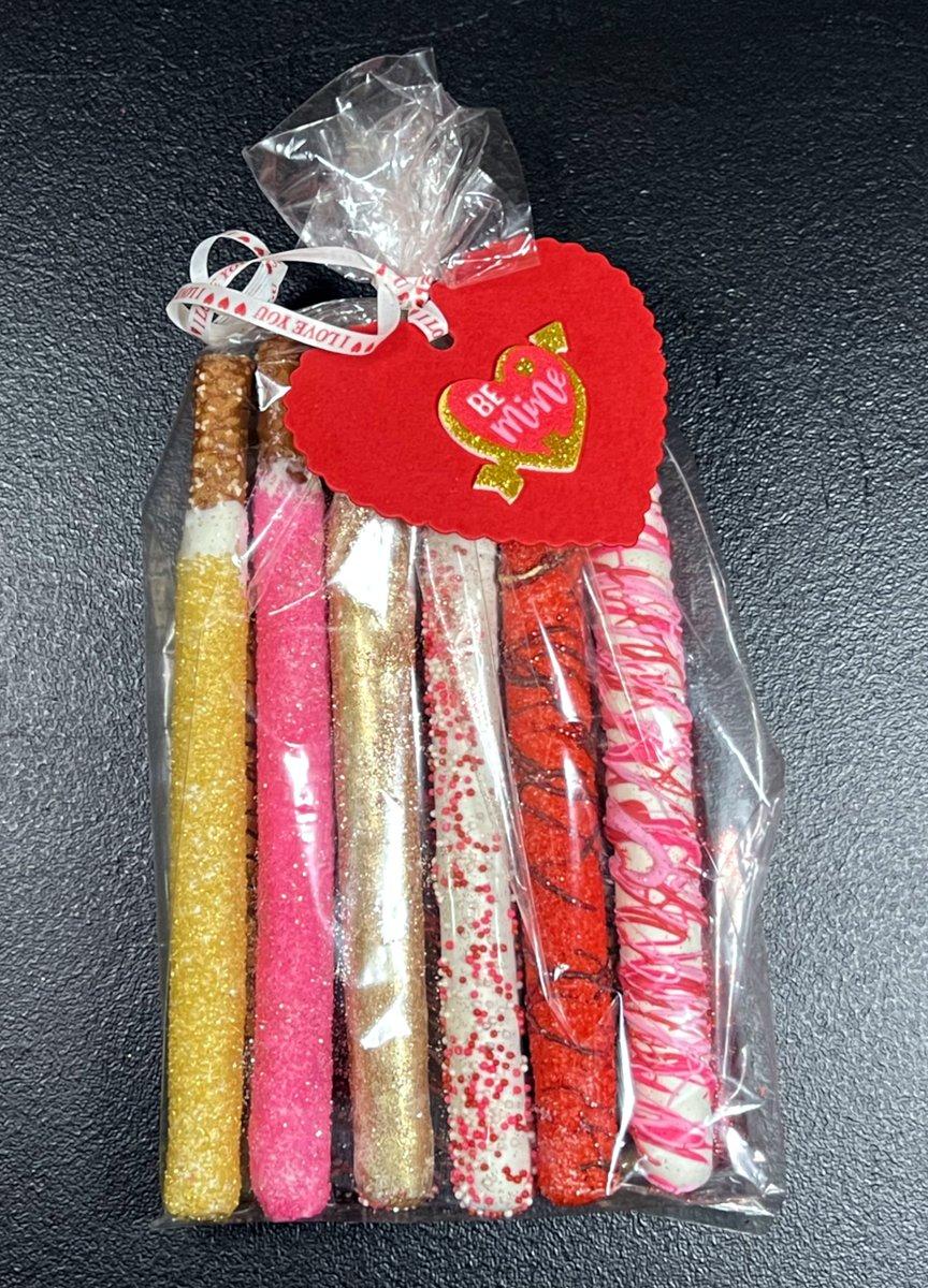 Chocolate Covered Pretzel Rods